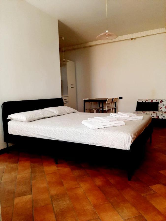 Il Vicolo By Turistica Apartment Domodossola Exterior photo